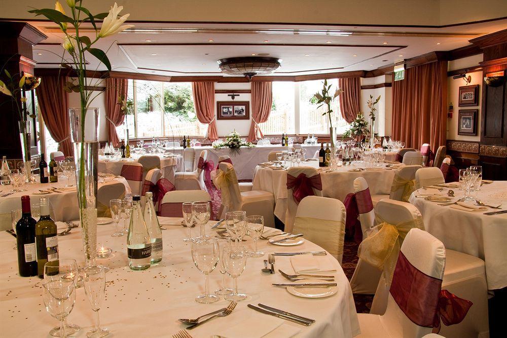 Mercure Daventry Court Hotel Restaurant photo