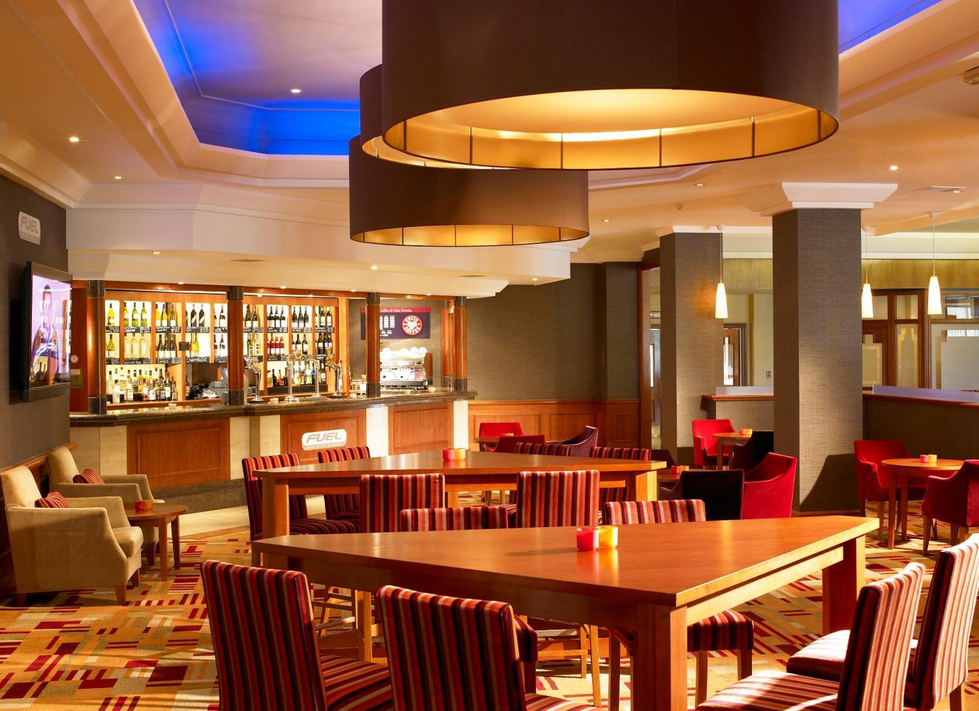 Mercure Daventry Court Hotel Restaurant photo