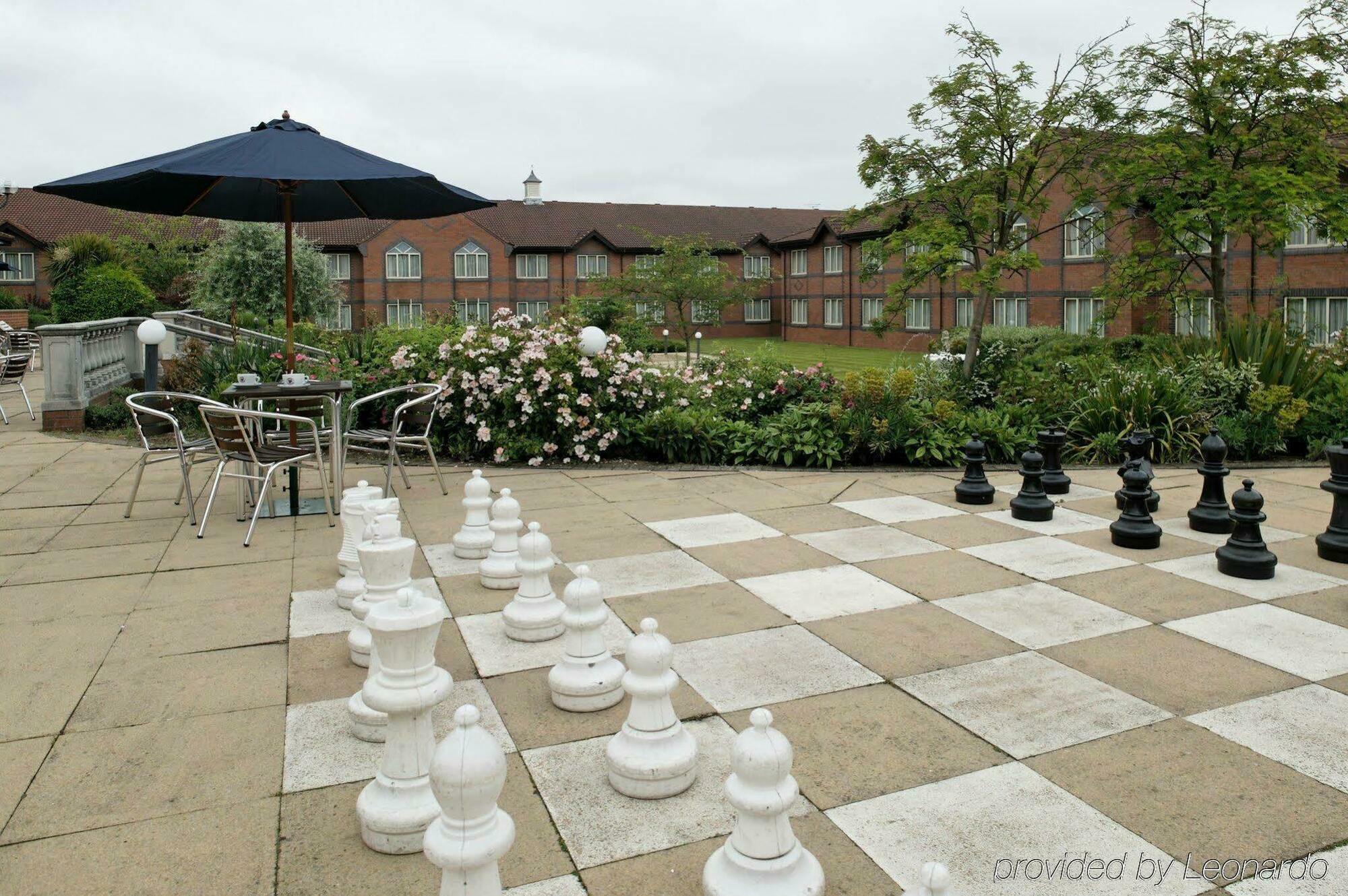 Mercure Daventry Court Hotel Exterior photo